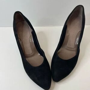 Black| Suede| Leather| Heel| Size 8